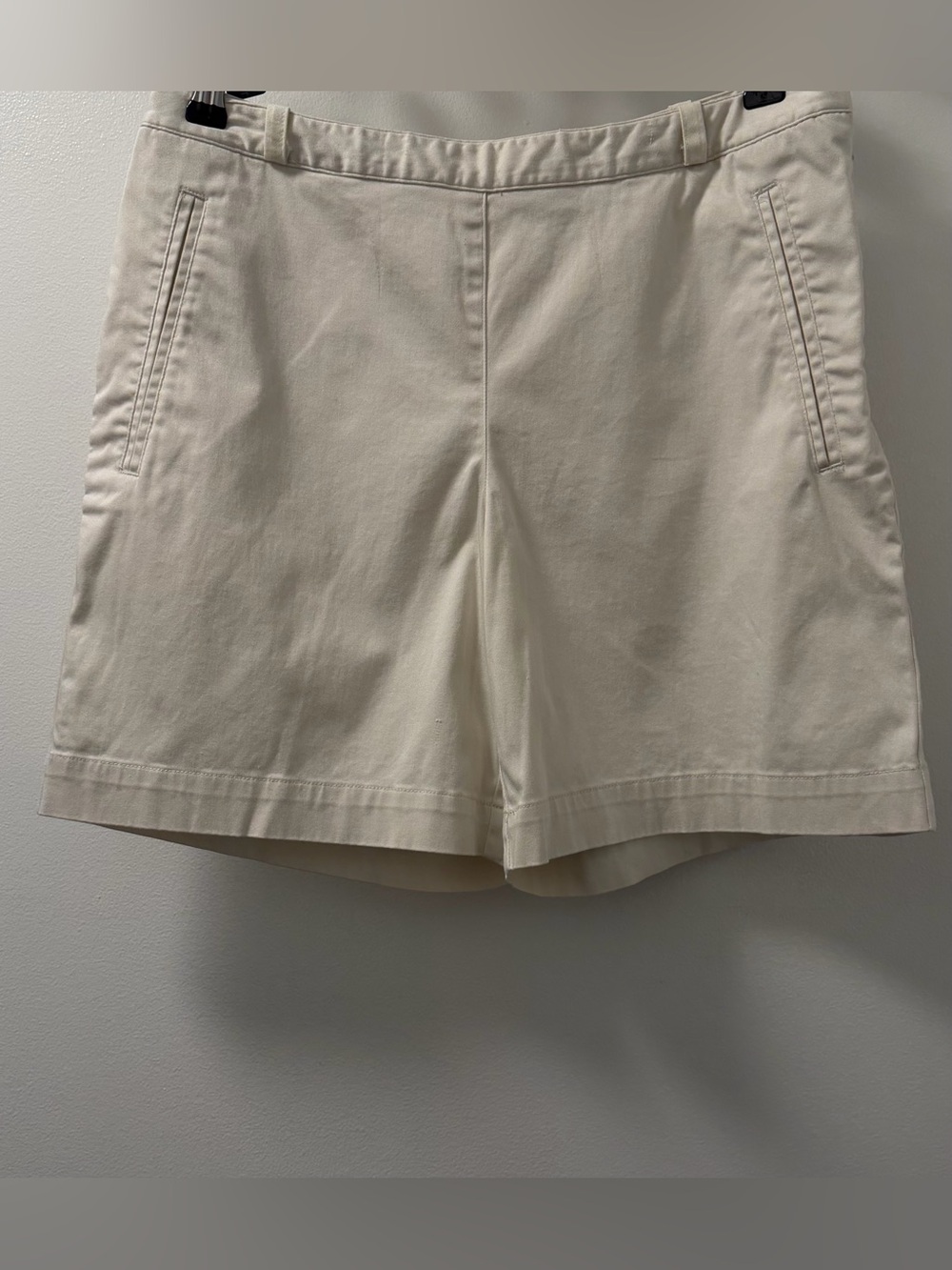 LizGolf Stretch Cotton Golf Shorts Cream Size 8